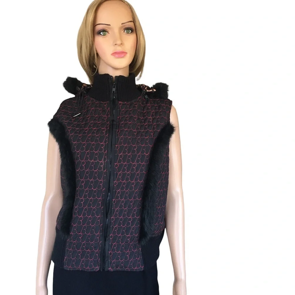 New! BETSEY JOHNSON hooded puffer‎ vest one size